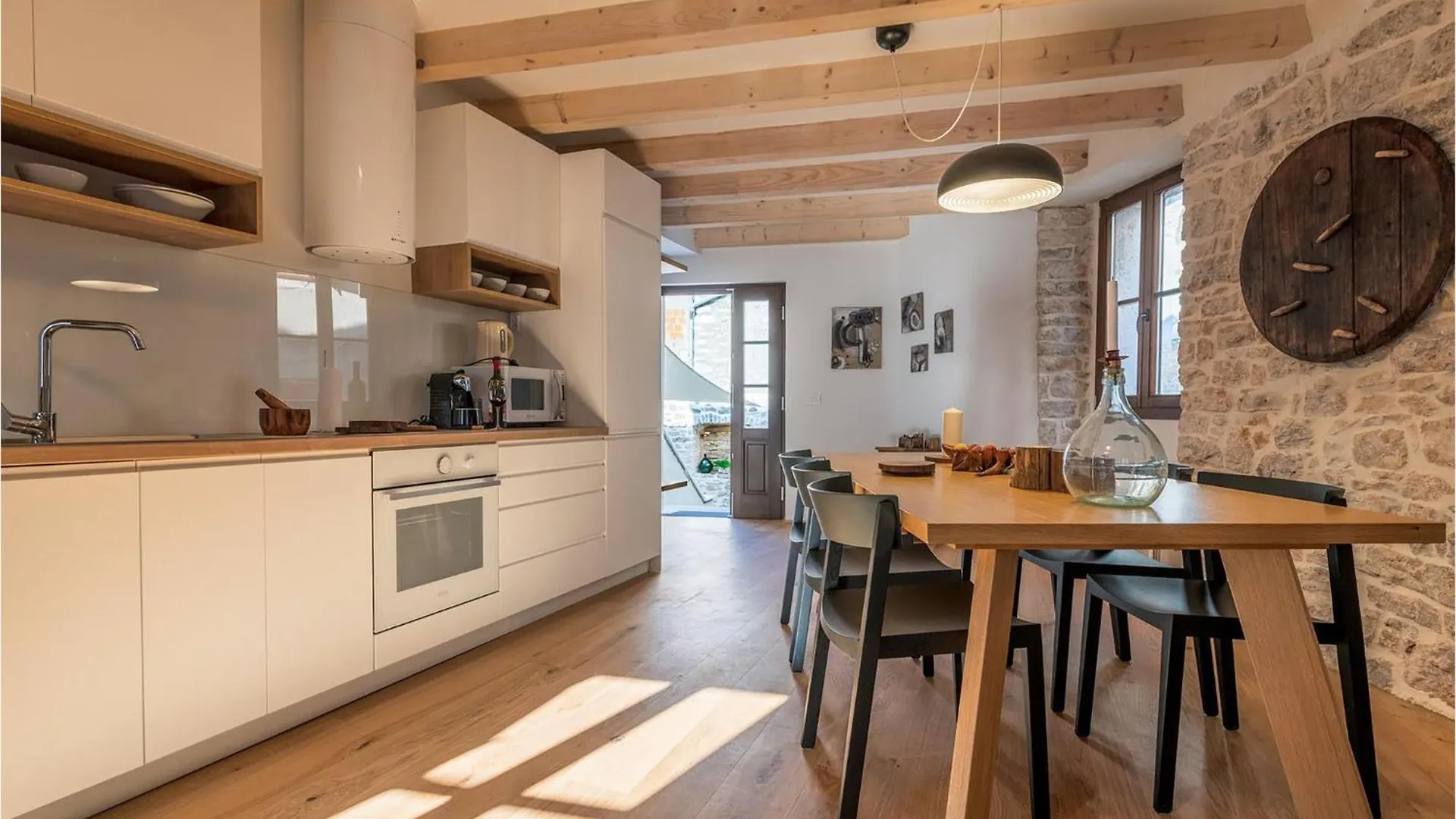Holiday home 2 Bedroom Beautiful Home In Bale Croatia