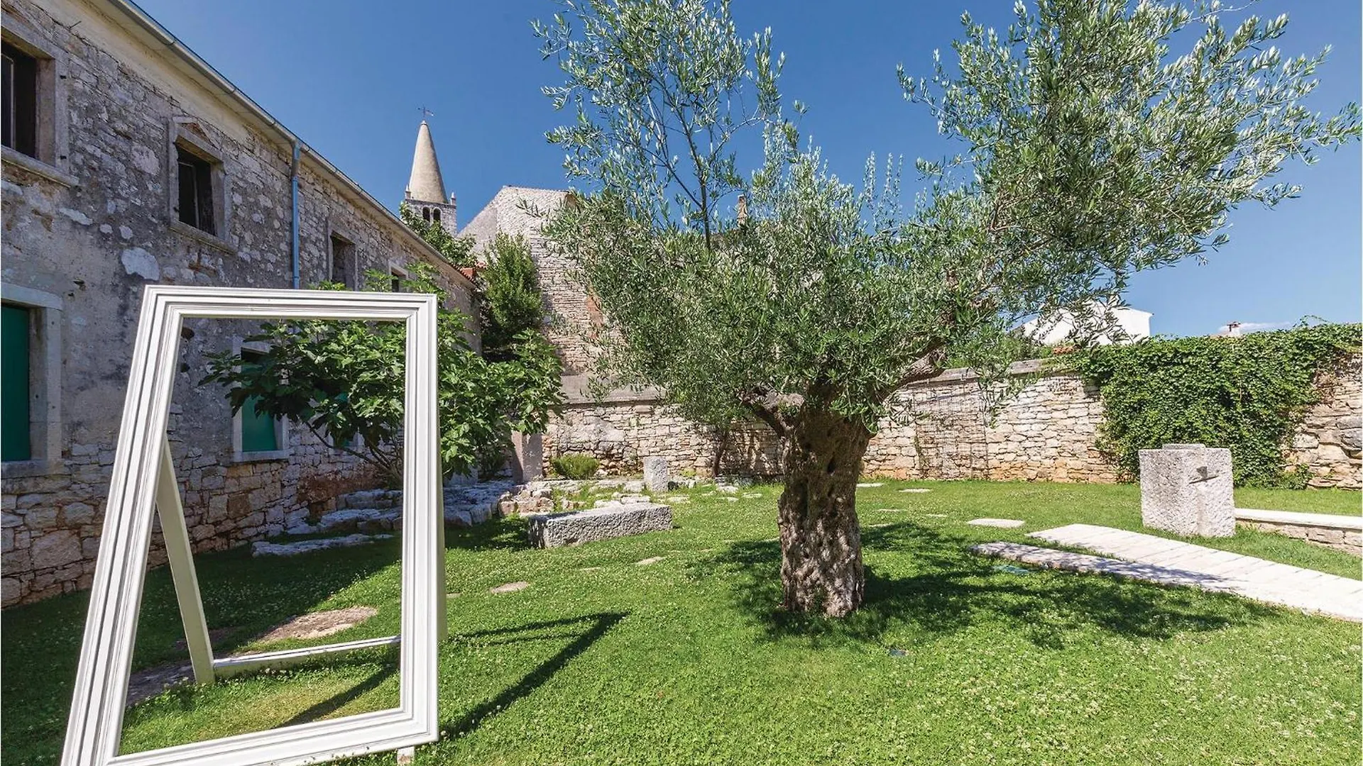 2 Bedroom Beautiful Home In Bale Croatia